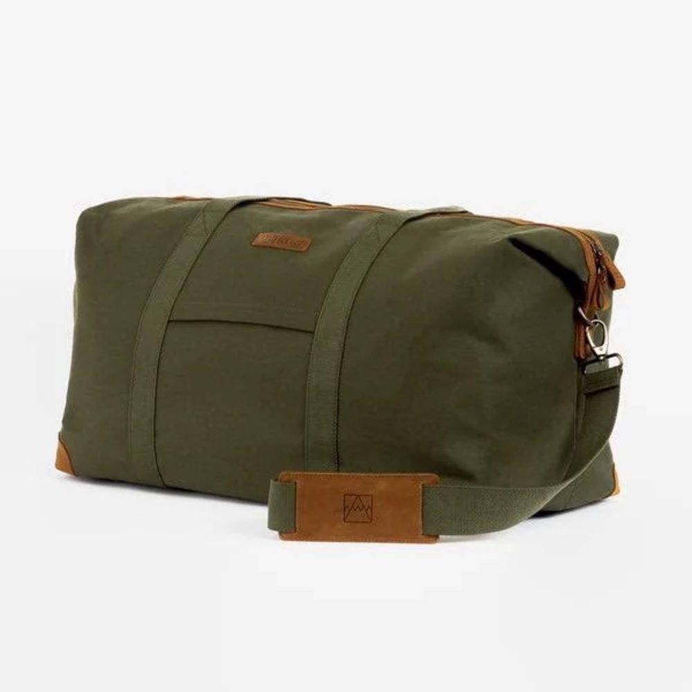 Stubble and Co | The Weekender XL in Olive NWOT